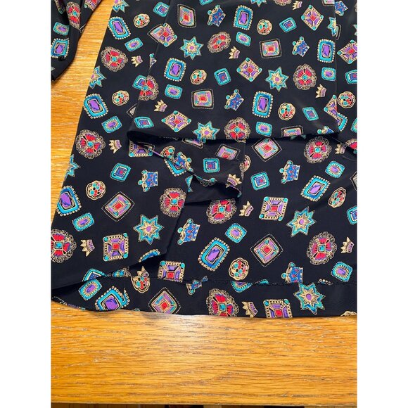 Geometric Print Long Sleeve Blouse Women’s - Picture 5 of 5